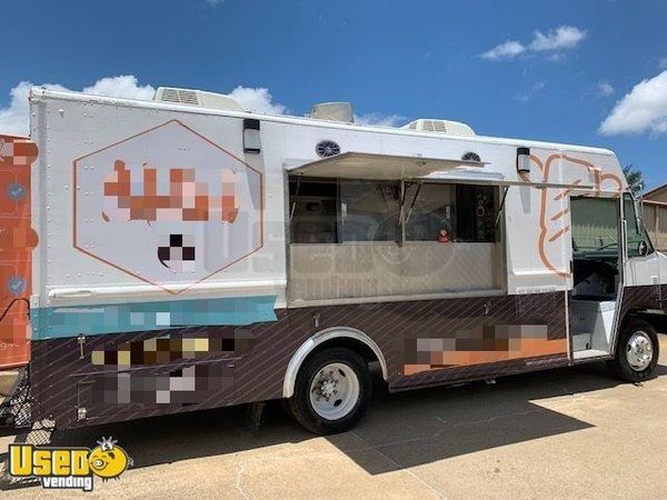 2012 Freightliner Diesel Food Truck