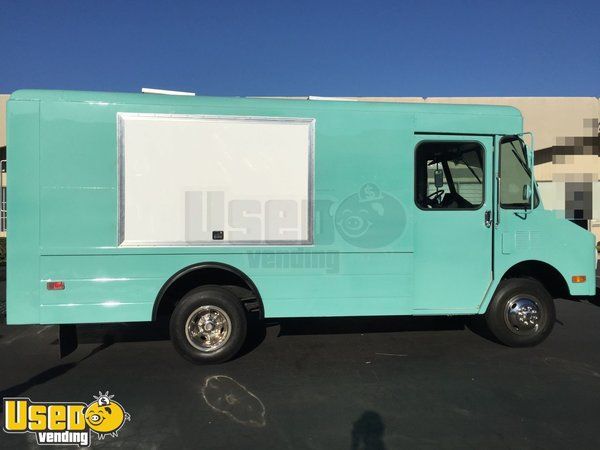 Solar Powered Bakery or Beverage Truck