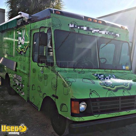 2003 GMC Workhorse Food Truck