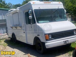 Like New - Chevrolet  All-Purpose Food Truck | Mobile Food Unit