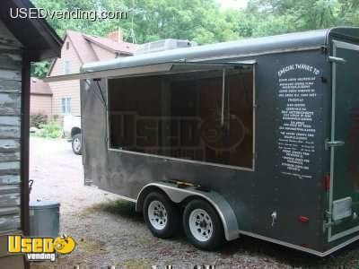 7 x 16 Enclosed Vending / Concession Trailer