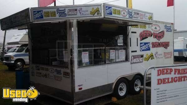 2011 20' Concession Trailer