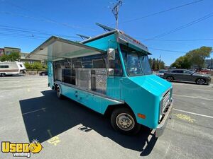 26' Chevrolet P30 Step Van Food Truck Low Miles | Kitchen on Wheels