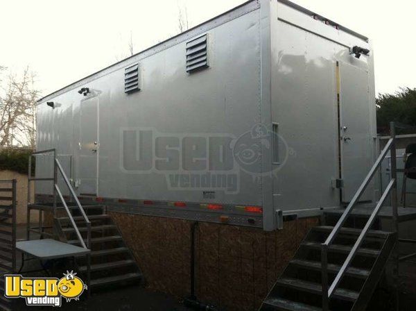 28' - Custom Built Insulated Pup Trailer Mobile Kitchen