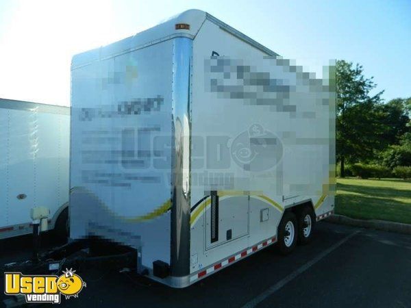 2003 - Pace United Retail Vending Trailer