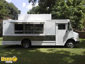 1997 - GMC Food Truck with New Kitchen