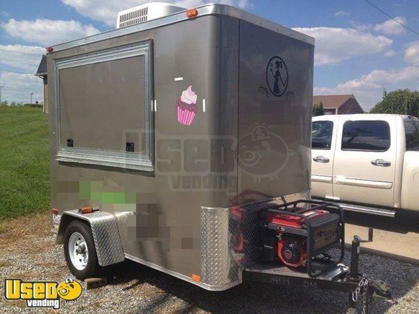 2013 Cupcake Trailer