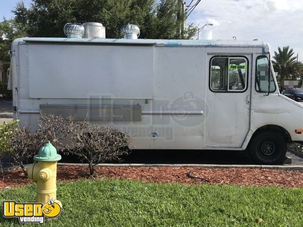 1978 Chevy Food Truck Mobile Kitchen- State Licensed