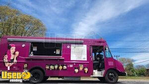 Low Miles. 30' Chevrolet P-30 Purpose Food Truck | Mobile Food Unit