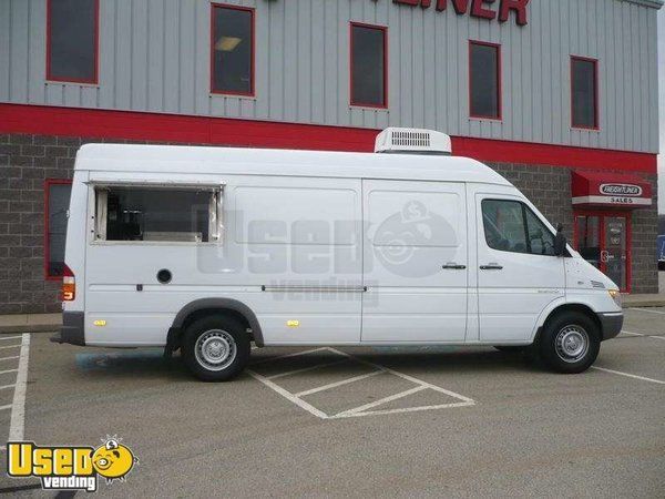 2005 Sprinter Starbucks Coffee Vending Van