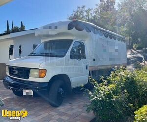 Turnkey 2006 Ford F350 Snowball/Soft Serve Ice Cream Truck with HCD Insignia