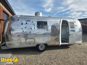 Used Airstream Mobile Kitchen Food Trailer with Pro-Fire Suppression