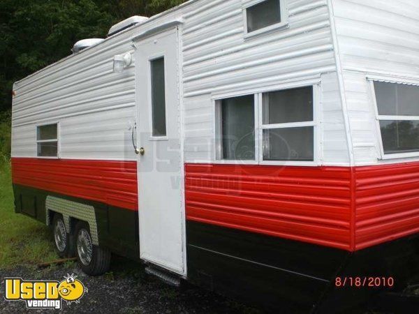 8 x 8.5 x 24 Mobile Kitchen / Concession Trailer