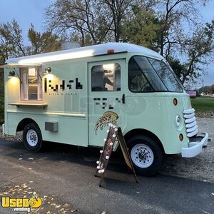 Vintage - 1964 Ford Grumman Pizza Food Truck | Mobile Food Unit