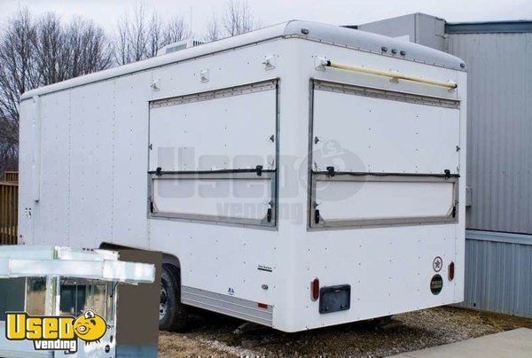 2007 8' x 20' Wells Cargo CEW202 Concession Trailer