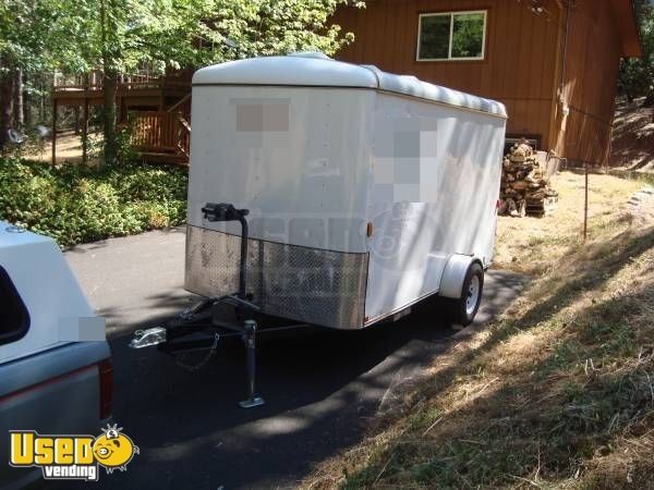 2009 - 6' x 8' Food Concession Trailer