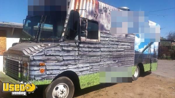 Used Chevy P30 Food Truck