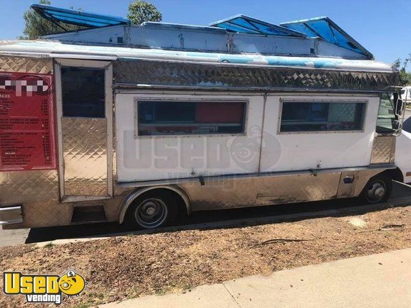 All Stainless Steel Chevrolet Step Van Food Truck / Permitted Mobile Kitchen