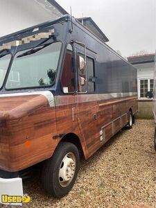 Low Mileage - 2016 Ford F59  All-Purpose Food Truck with All NSF Equipment