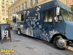 Turnkey - 2017 Ford F550 Pizza Food Truck with Wood Fired Oven