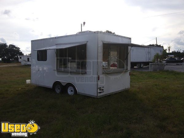 2010 Used Mobile Kitchen Food Concession Trailer