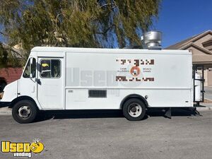 Well Equipped - Cheverolet P30 Food Truck with Fire Suppression System