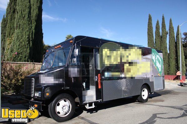 26' Food Truck Mobile Kitchen