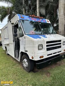 2003- International All-Purpose Food Truck | Mobile Food Unit