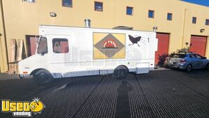 25' Chevrolet P30 Pizza Food Truck w/ HCD Insignia + Mugnaini Wood Fired Oven