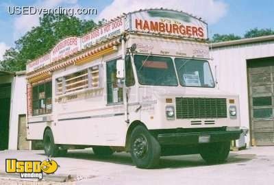 Custom Kitchen on Wheels