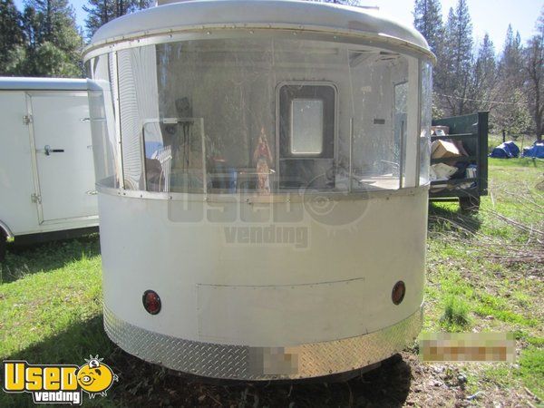 8' x 14' Rollovend Vintage Concession Trailer