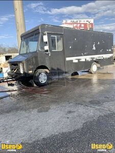 Chevrolet P30 Diesel Step Van Street Concession Food Truck / Conversion Ready