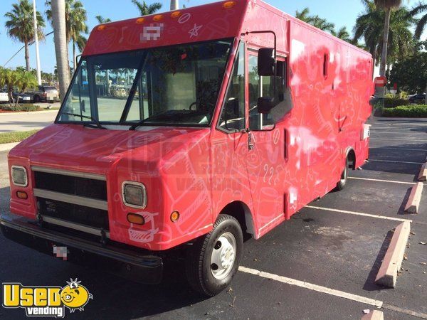 Chevrolet P30 Step Van Kitchen Food Truck / Used Beverage Truck