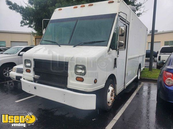 1997 Freightliner MT45 Step Van Mobile Kitchen Food Truck