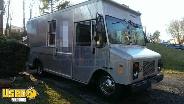 2002 - Grumman Olson Stepvan Food Truck