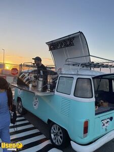Charming - Volkswagen Kombi Mobile Coffee and Beverage Van