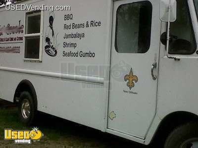 1984 - Chevy C30 Catering Truck / Van