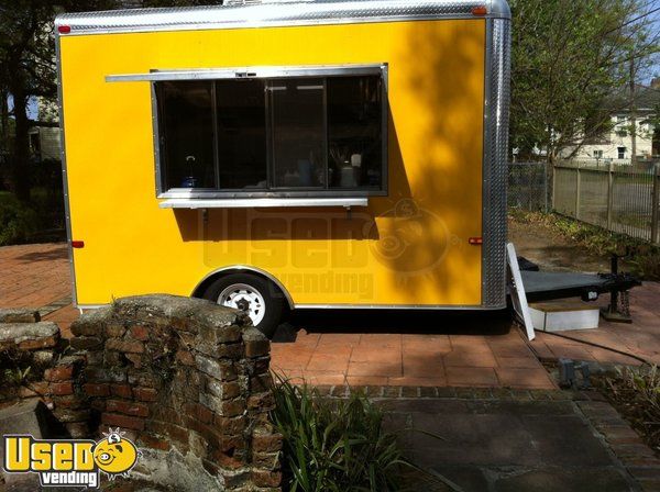 2013 - 8.6' x 12' Food Concession Trailer