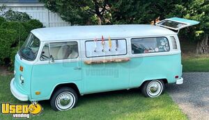 Vintage - Volkswagen Mobile Beer Taproom | Alcoholic Beverage Truck