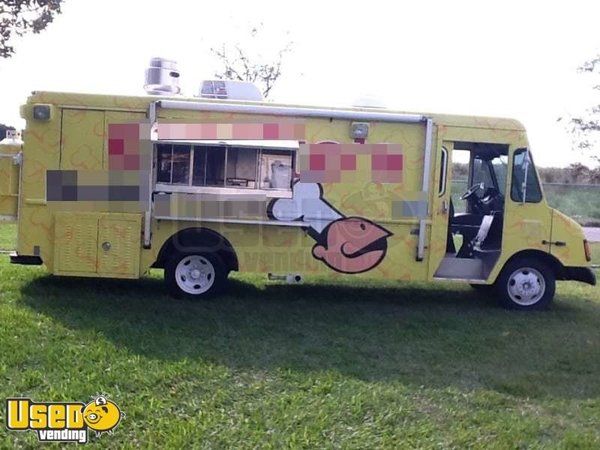 1994 - 18' Chevy P30 Step Van Mobile Kitchen Food Truck