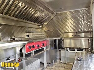 Turnkey GMC Step Van Kitchen Food Truck / Used Mobile Kitchen