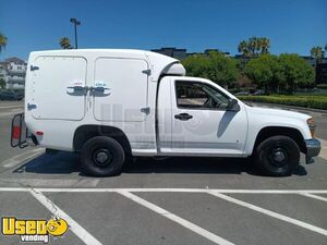 2008 Chevrolet Colorado Lunch Serving Food Truck with Thermo King Refrigerator