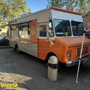 GMC P3500 All-Purpose Food Truck with Fire Suppression System + HCD Insignia