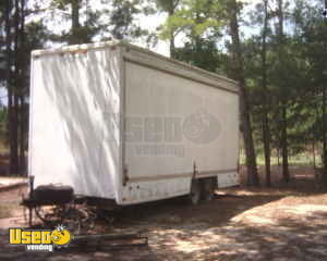 1987 Hitchiker Concession Trailer.                     