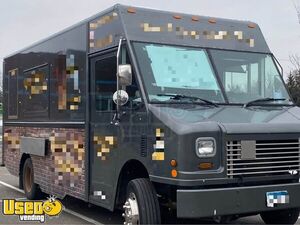 2010 Freightliner All-Purpose 16' Food Truck w/ Fire Suppression System