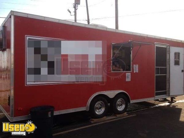 2002 - 32' x 8' United Express Food Concession Trailer