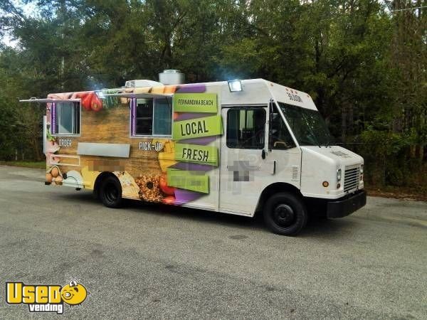 Freightliner Mobile Food Vending Truck