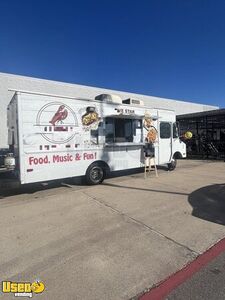 22' Chevrolet P30 Step Van Food Truck | Mobile Food Unit