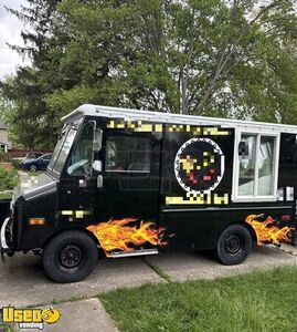 Versatile - 12' Chevrolet P30 All-Purpose Food Truck | Mobile Food Unit