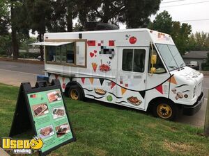 LOW MILES State-of-the-Art 2009 Ford E350 21' Step Van Kitchen Food Truck